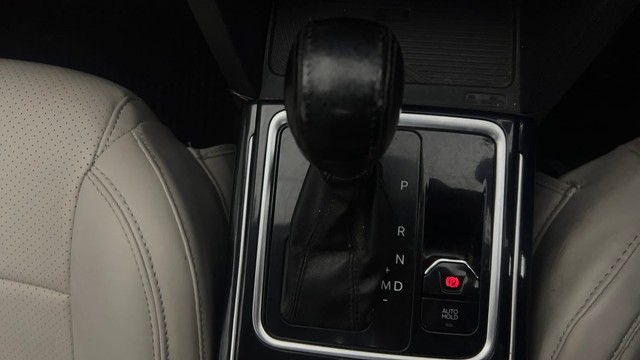 Second-hand 2022 Mahindra XUV700 AX7 Diesel AT Luxury Pack BSVI for sale in Chandigarh-12