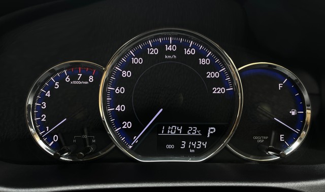 Second-hand 2020 Toyota Yaris J CVT for sale in Pune-7