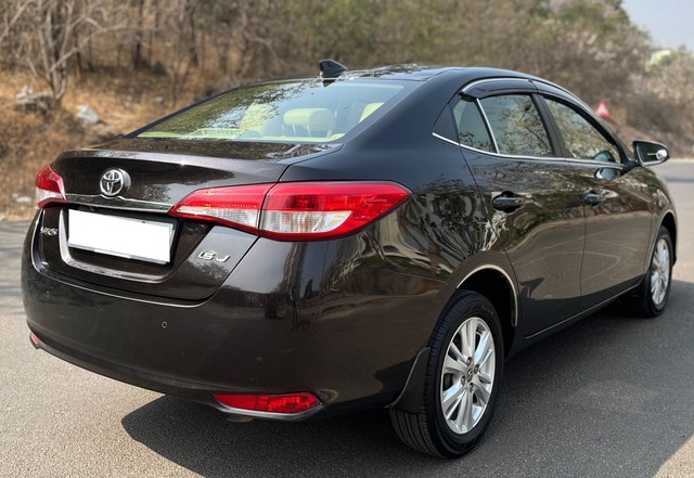 Second-hand 2020 Toyota Yaris J CVT for sale in Pune-9