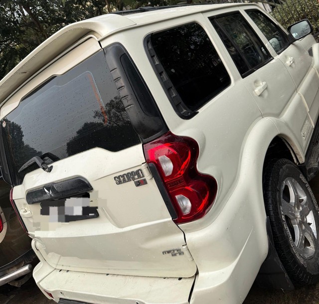 Second-hand 2018 Mahindra Scorpio S11 BSIV for sale in New Delhi-3