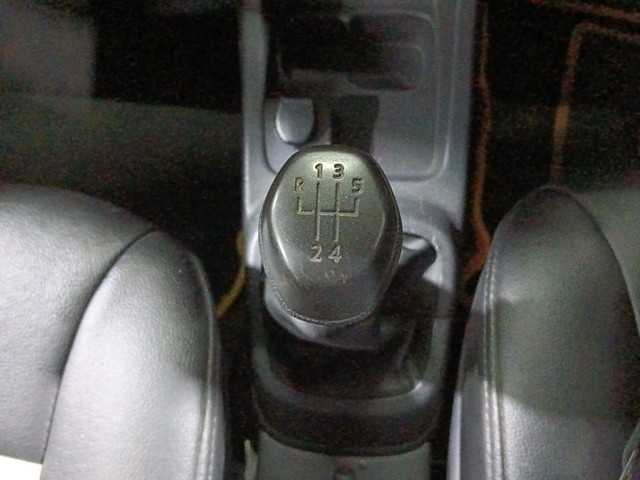 Second-hand 2016 Renault KWID RXT for sale in Kochi-12