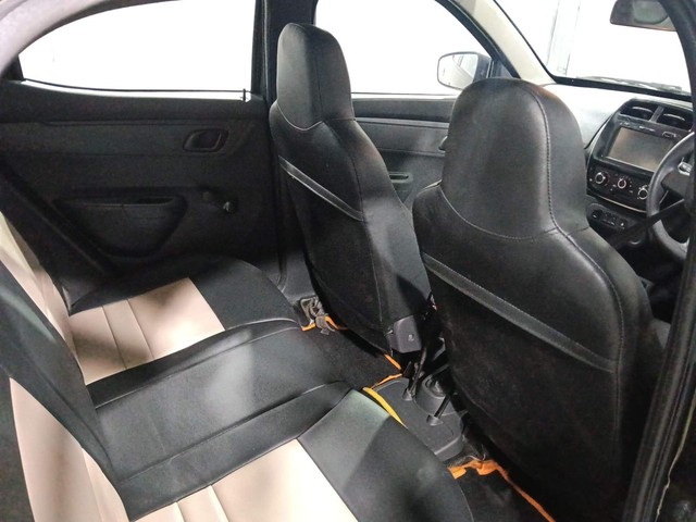 Second-hand 2016 Renault KWID RXT for sale in Kochi-32