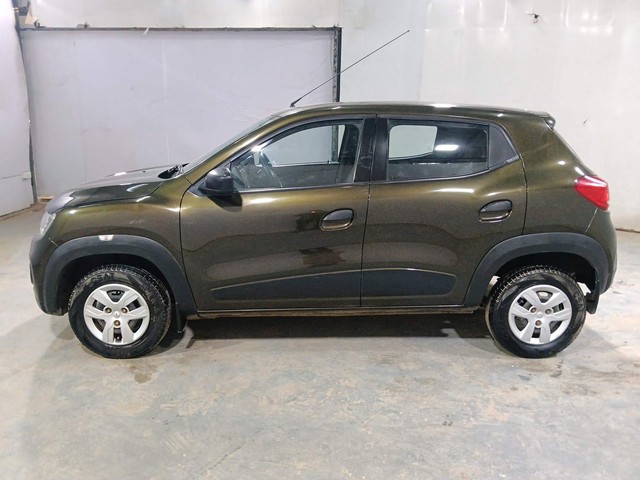 Second-hand 2016 Renault KWID RXT for sale in Kochi-6