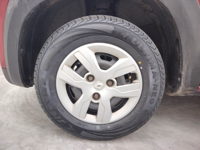 Second-hand 2016 Renault KWID 1.0 RXT Opt for sale in Coimbatore-20