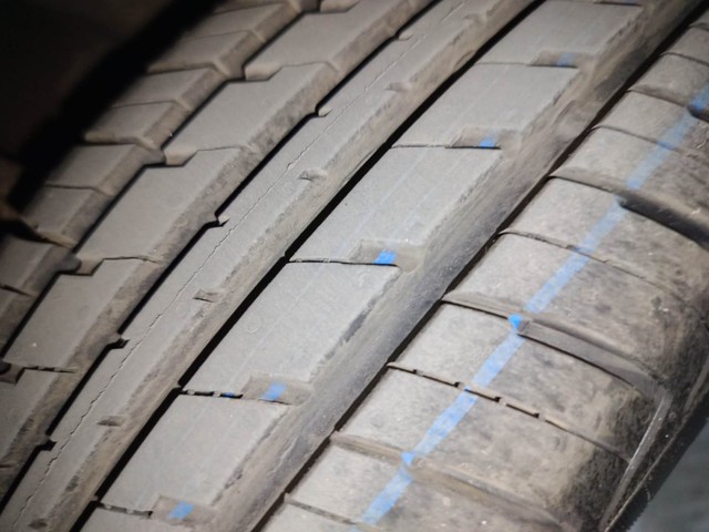 Second-hand 2016 Renault KWID 1.0 RXT Opt for sale in Coimbatore-36