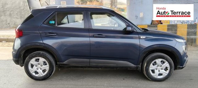 Second-hand 2021 Hyundai Venue S BSIV for sale in Mumbai-2