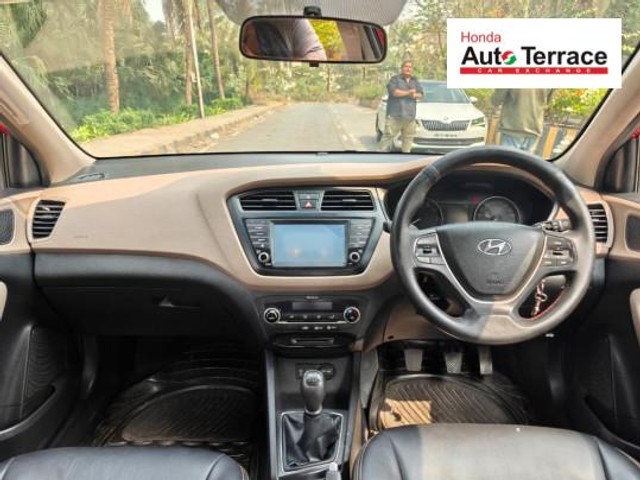Hyundai i20 Asta 1.2 Second-hand 2017 Hyundai i20 Asta 1.2 for sale in Mumbai-14