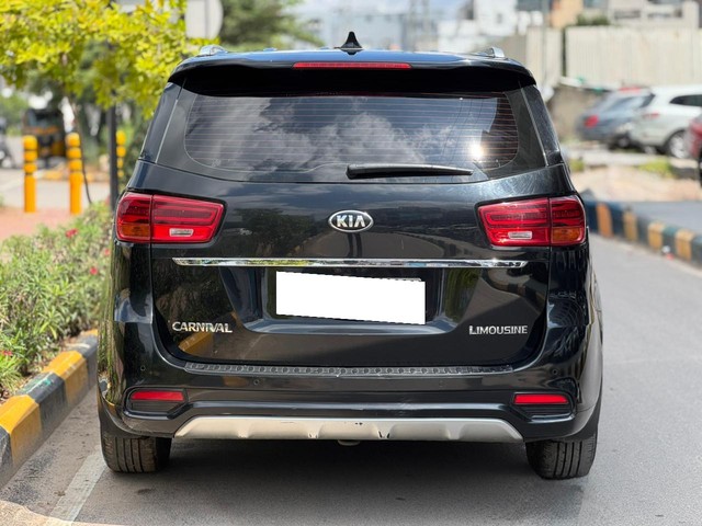 Second-hand 2020 Kia Carnival Limousine for sale in Hyderabad-2