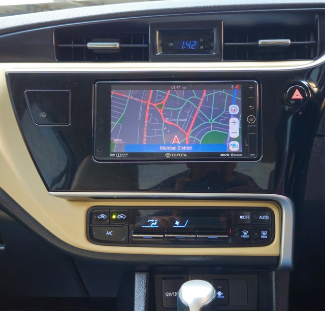 Toyota Corolla Altis 1.8 VL CVT Second-hand 2019 Toyota Corolla Altis 1.8 VL CVT for sale in Mumbai-9