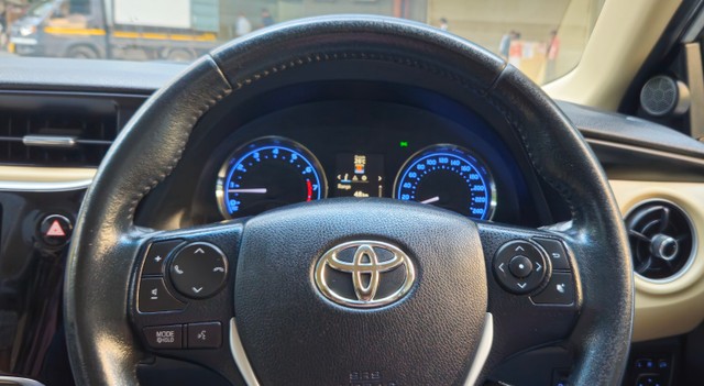 Toyota Corolla Altis 1.8 VL CVT Second-hand 2019 Toyota Corolla Altis 1.8 VL CVT for sale in Mumbai-14