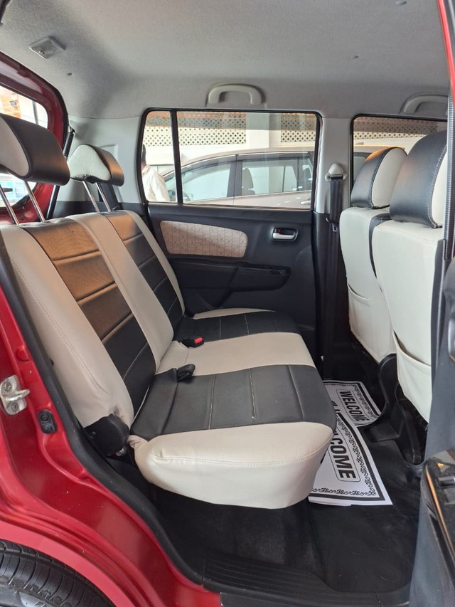 Second-hand 2017 Maruti Suzuki Wagon R AMT VXI Plus for sale in Chennai-10