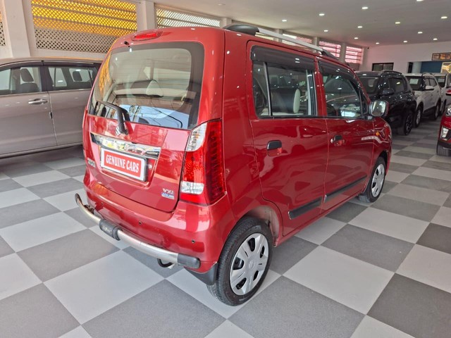 Second-hand 2017 Maruti Suzuki Wagon R AMT VXI Plus for sale in Chennai-7