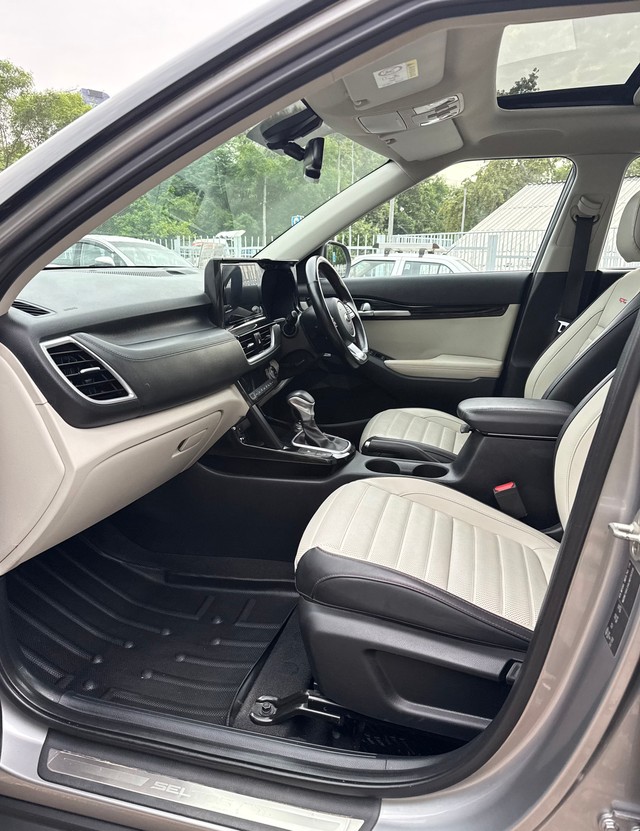 Second-hand 2020 Kia Seltos GTX Plus DCT for sale in New Delhi-16