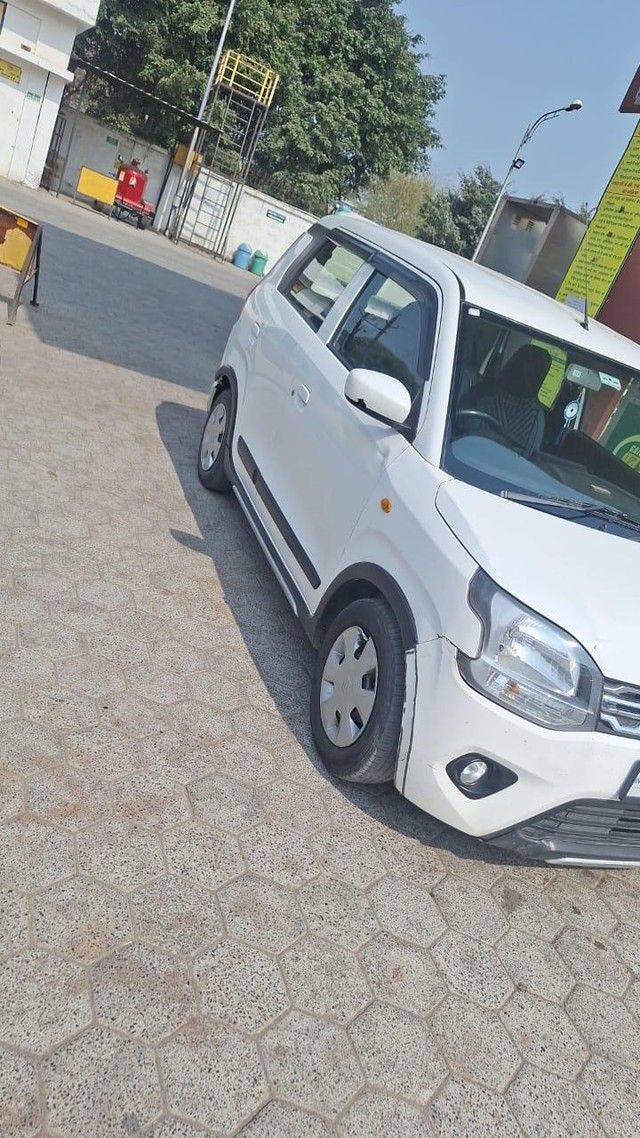 Second-hand 2021 Maruti Wagon R VXI for sale in Indore-3