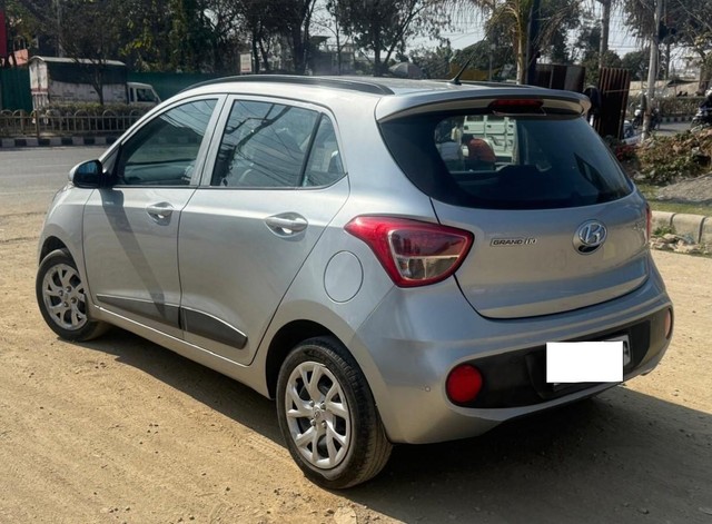 Hyundai Grand i10 1.2 Kappa Sportz BSIV Second-hand 2018 Hyundai Grand i10 1.2 Kappa Sportz BSIV for sale in Dehradun-2