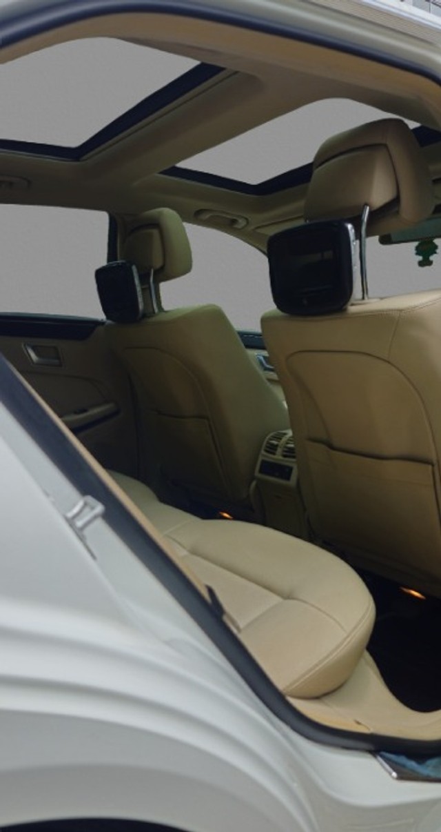 Second-hand 2017 Mercedes-Benz E-Class E350 CDI Avantgrade for sale in Mumbai-7