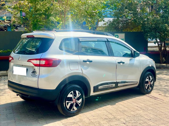 Second-hand 2020 Renault Triber RXE BSIV for sale in Ahmedabad-2
