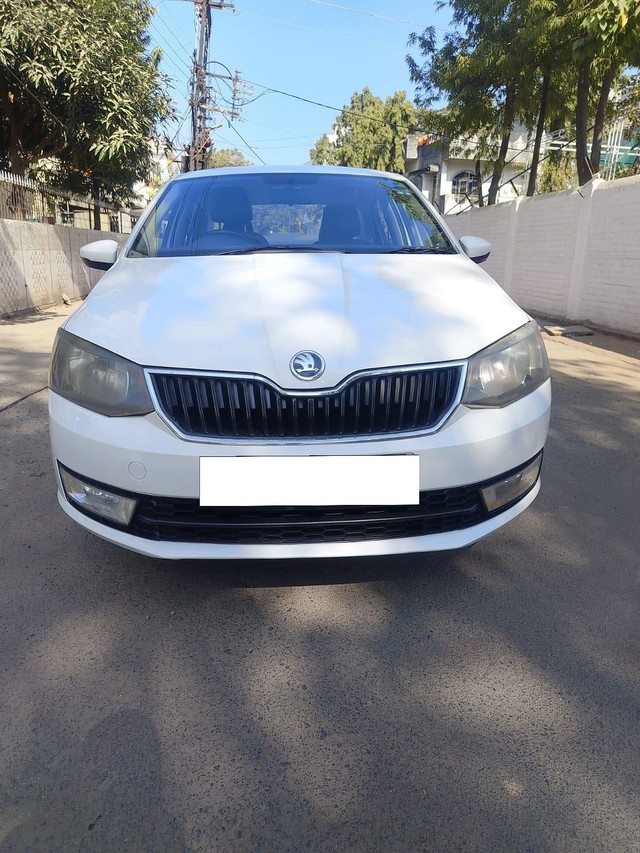 Second-hand 2017 Skoda Rapid 1.6 MPI Ambition BSIV for sale in Jabalpur-3