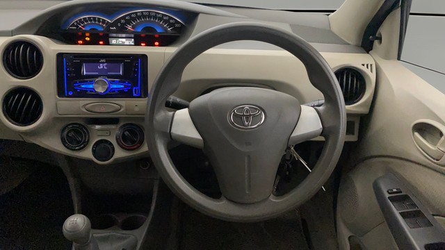 Second-hand 2015 Toyota Etios Liva G for sale in New Delhi-12