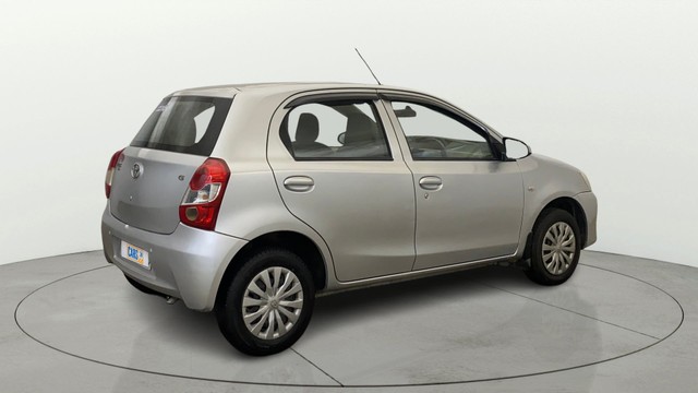 Second-hand 2015 Toyota Etios Liva G for sale in New Delhi-2