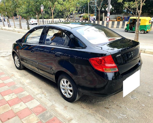 Second-hand 2013 Chevrolet Sail 1.2 LT ABS for sale in Bangalore-2