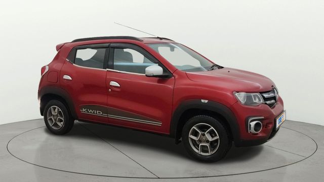 Second-hand 2018 Renault KWID 1.0 AMT RXT for sale in Pune