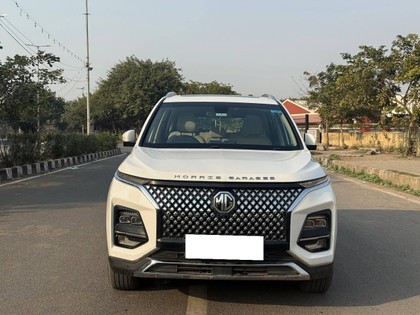 MG Hector BlackStorm CVT 2024-2025 Second-hand 2024 MG Hector BlackStorm CVT 2024-2025 for sale in New Delhi