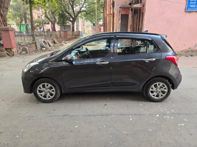 Second-hand 2019 Hyundai Grand i10 1.2 Kappa Sportz BSIV for sale in New Delhi-7