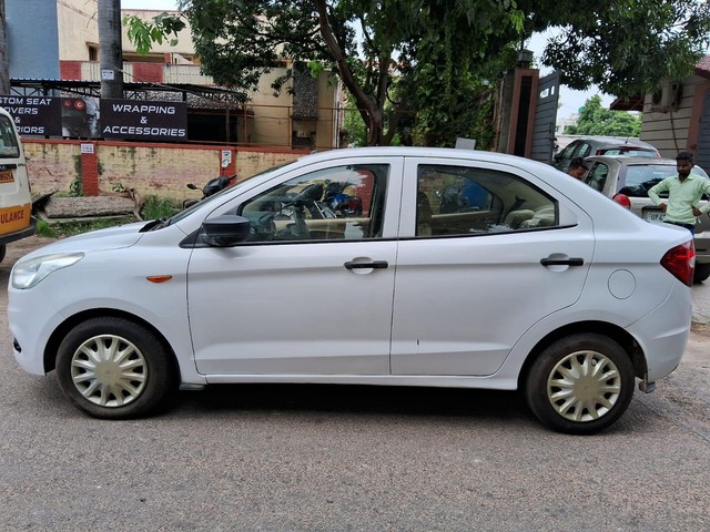 Second-hand 2015 Ford Aspire 1.5 TDCi Ambiente for sale in Lucknow-4