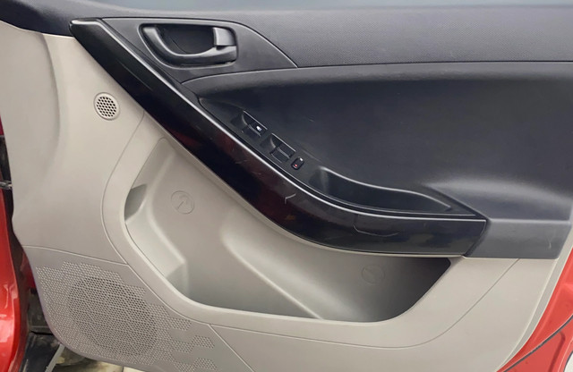 Second-hand 2019 Tata Nexon 1.2 Revotron XM for sale in Chennai-17