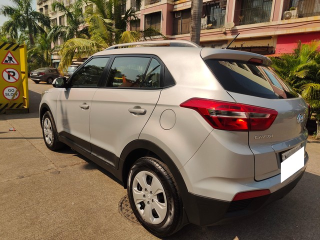 Second-hand 2017 Hyundai Creta 1.6 VTVT E Plus for sale in Mumbai-3