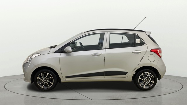Second-hand 2017 Hyundai Grand i10 1.2 Kappa Asta for sale in Navi Mumbai-5