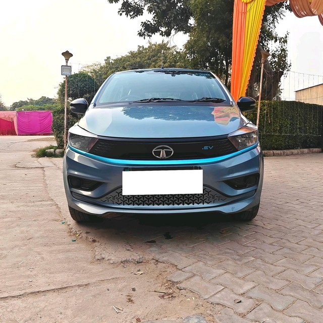 Second-hand 2023 Tata Tiago EV XT LR for sale in Gurgaon-6