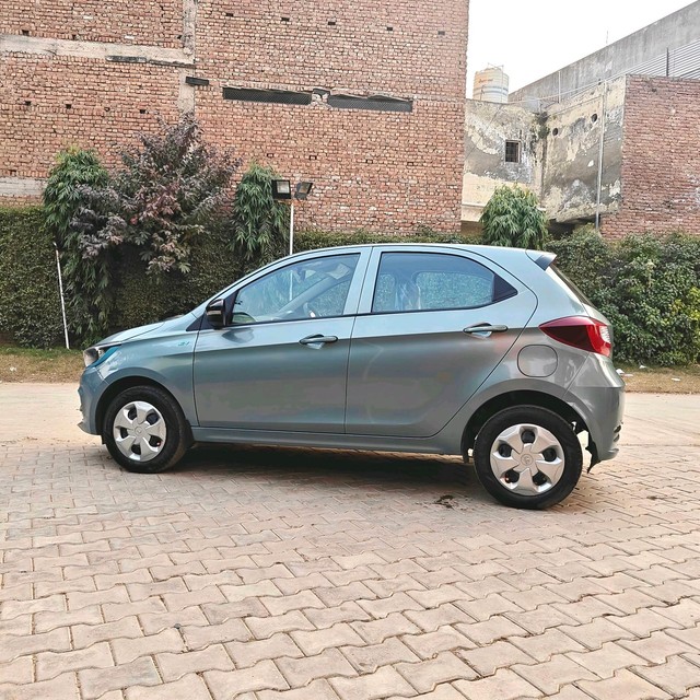 Second-hand 2023 Tata Tiago EV XT LR for sale in Gurgaon-4