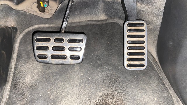 Second-hand 2016 Hyundai Elantra 2.0 SX Option AT for sale in Navi Mumbai-14