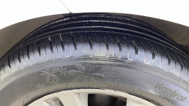 Second-hand 2016 Hyundai Elantra 2.0 SX Option AT for sale in Navi Mumbai-31