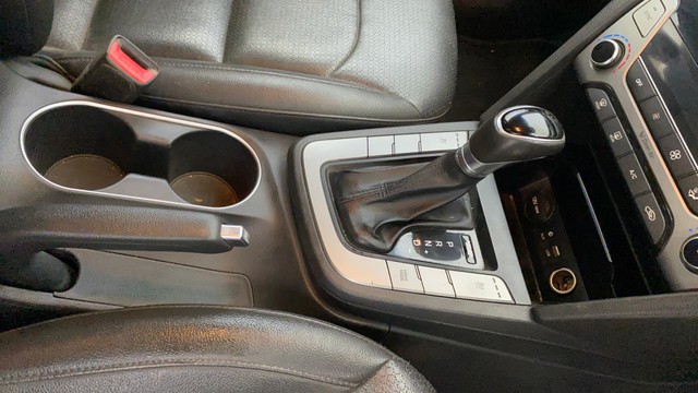 Second-hand 2016 Hyundai Elantra 2.0 SX Option AT for sale in Navi Mumbai-13