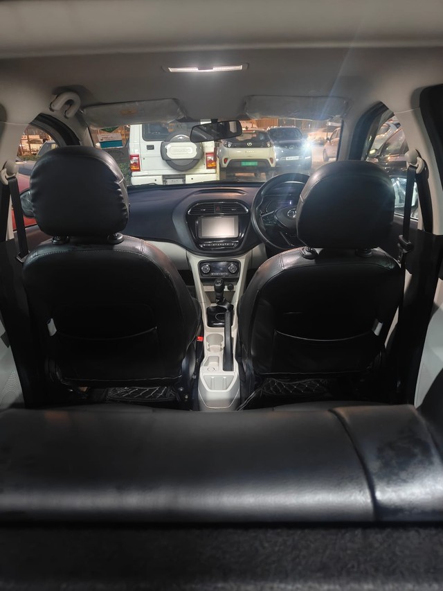 Second-hand 2024 Tata Tiago XZ Plus CNG for sale in Gurgaon-9