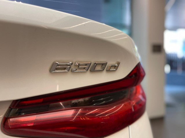 Second-hand 2018 BMW 6 Series GT 630d Luxury Line for sale in Mumbai-12