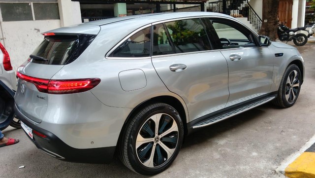 Second-hand 2020 Mercedes-Benz EQC 400 4MATIC for sale in Bangalore-24