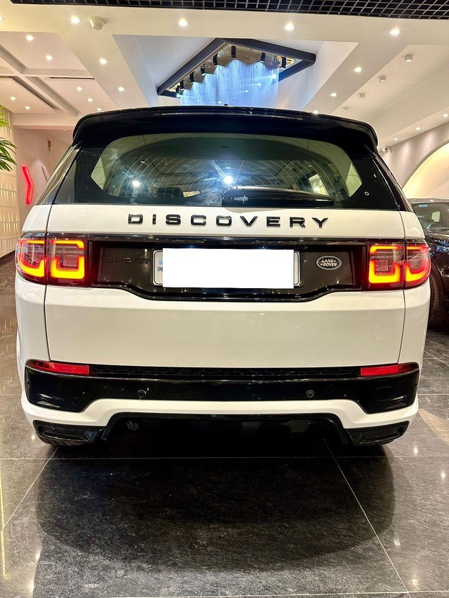 Second-hand 2022 Land Rover Discovery Sport S Diesel for sale in New Delhi-18