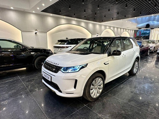 Second-hand 2022 Land Rover Discovery Sport S Diesel for sale in New Delhi-6
