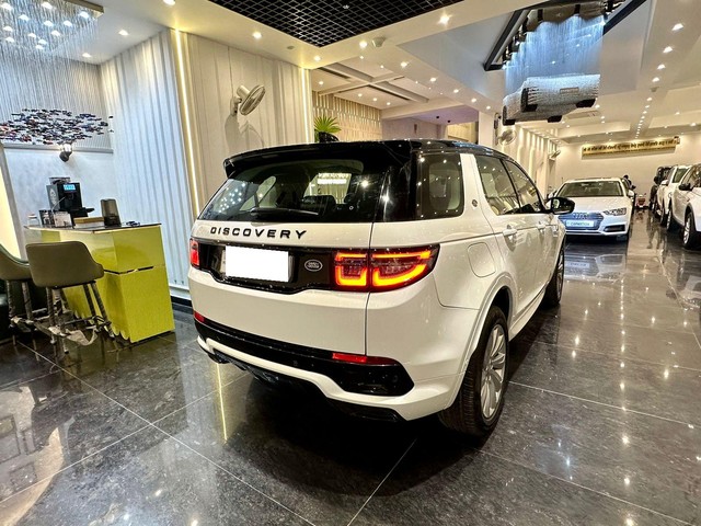 Second-hand 2022 Land Rover Discovery Sport S Diesel for sale in New Delhi-15