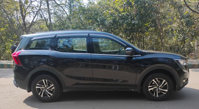 Second-hand 2024 Mahindra XUV700 AX5 7 Str Diesel for sale in Agra-1