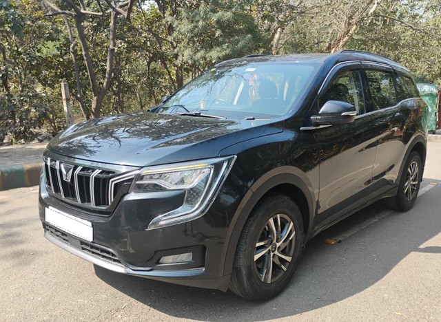 Second-hand 2024 Mahindra XUV700 AX5 7 Str Diesel for sale in Agra-5