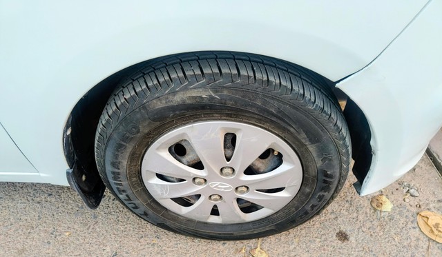 Second-hand 2012 Hyundai i10 Sportz for sale in Allahabad-6