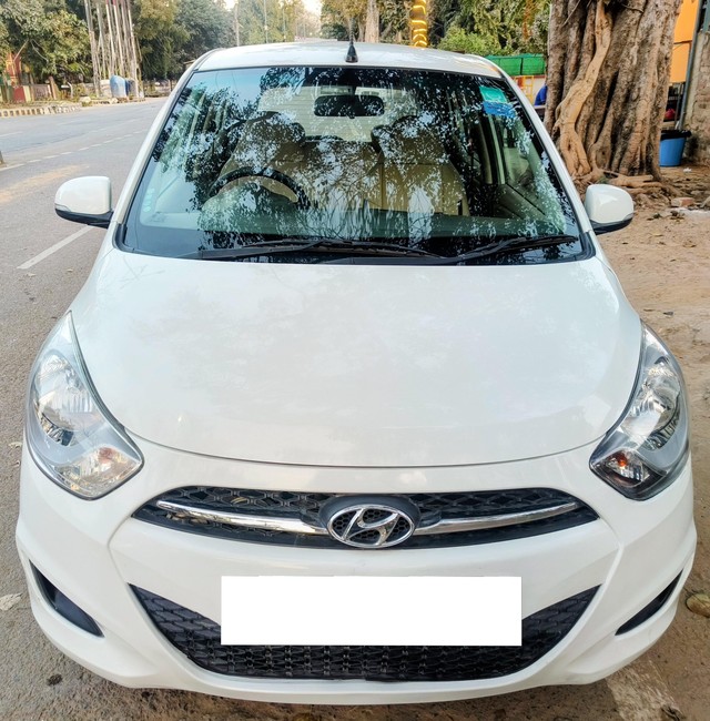 Second-hand 2012 Hyundai i10 Sportz for sale in Allahabad-3