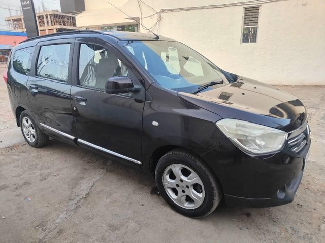 Second-hand 2016 Renault Lodgy 85PS RxZ for sale in Godhra-3