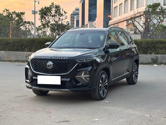 Second-hand 2021 MG Hector Plus Sharp DCT for sale in New Delhi-3