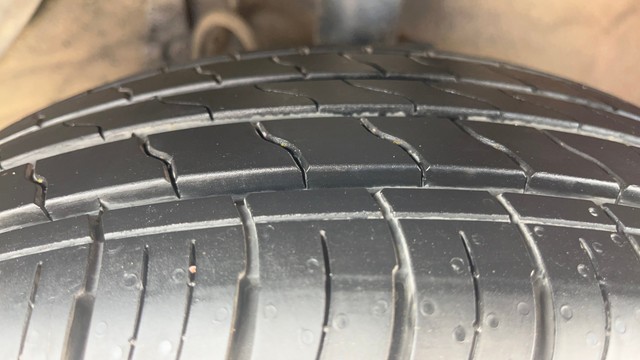 Second-hand 2012 Toyota Camry Hybrid for sale in Coimbatore-31